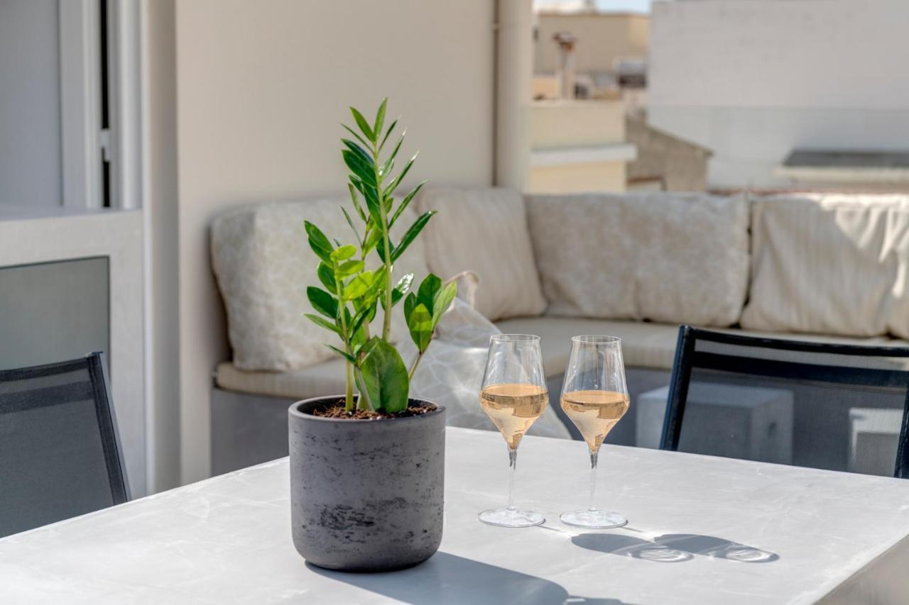 The Heart Of Syra - Your Home In Ermoupolis Eksteriør billede