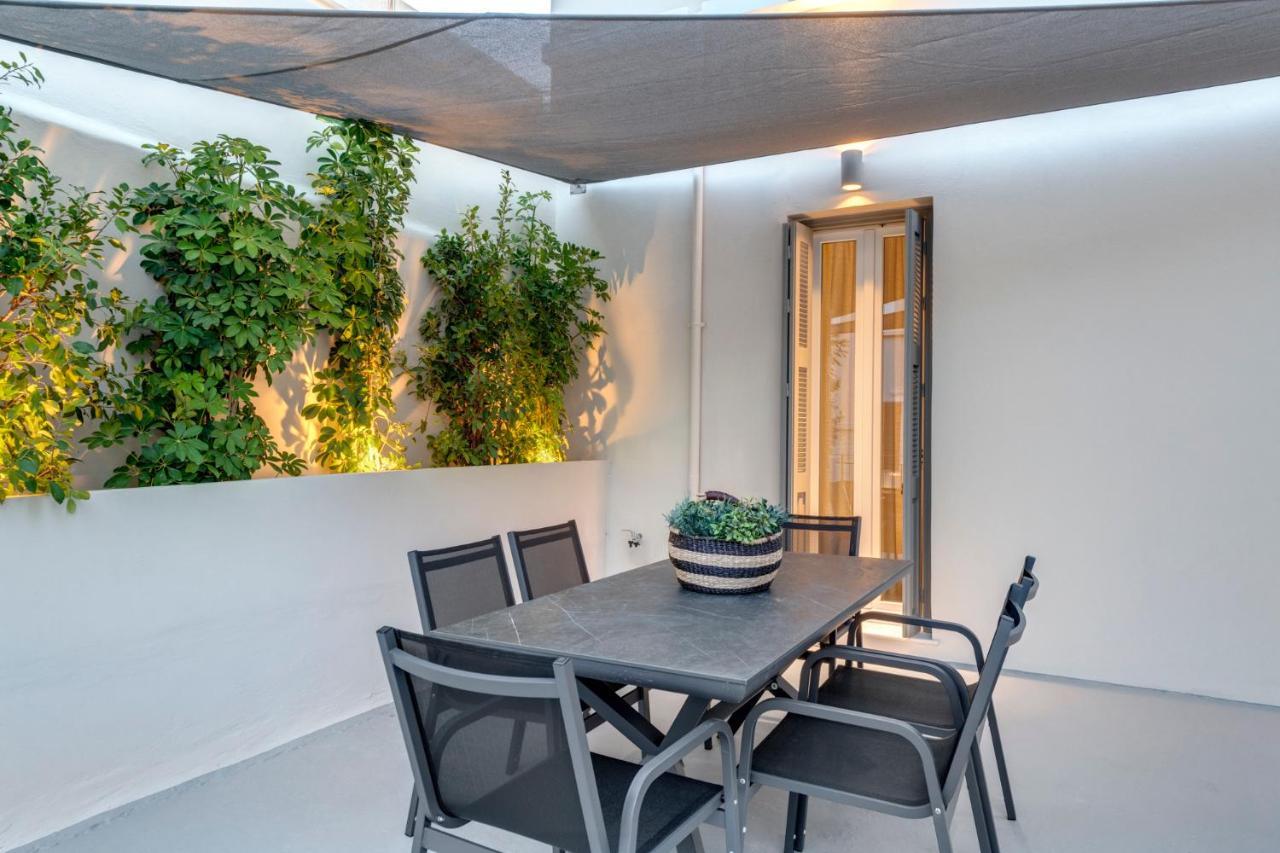 The Heart Of Syra - Your Home In Ermoupolis Eksteriør billede